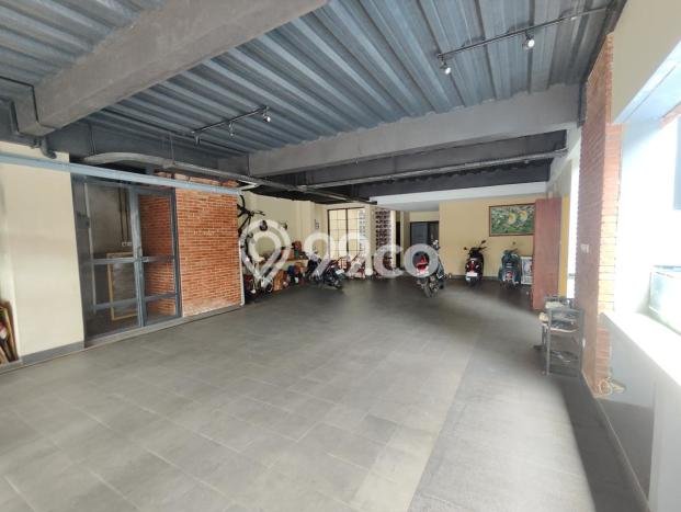 For Sale! Luxury House LT 509m2 Desain Modern di Cipinang Melayu For Sale! Luxury House LT 509m2 Desain Modern di Cipinang Melayu