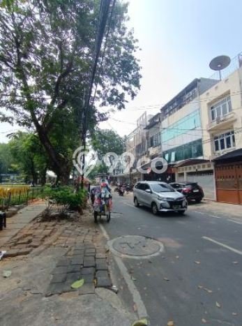 Ruko Dijual di Prime Area Jakarta Pusat Luas 513m2 Ruko Dijual di Prime Area Jakarta Pusat Luas 513m2