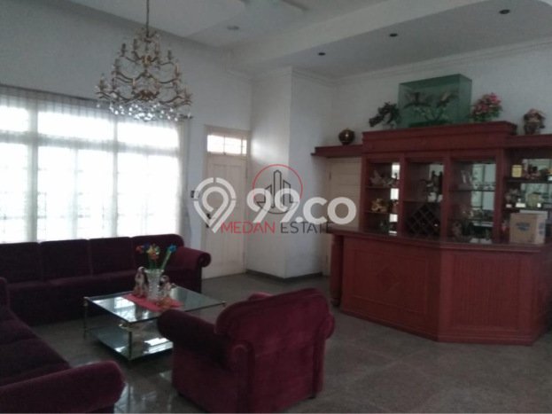 Dijual Vila Kawasan Medan Maimun, Area 726m2m², Posisi Strategis Dijual Vila Kawasan Medan Maimun, Area 726m2m², Posisi Strategis