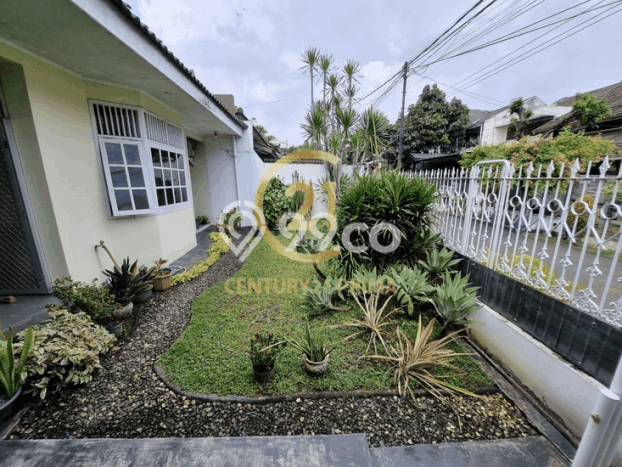 For Sale! Luxury House LT 304m2 Desain Elegan di Bintaro For Sale! Luxury House LT 304m2 Desain Elegan di Bintaro