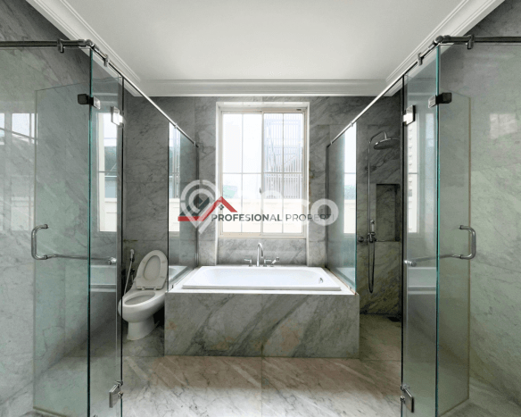 Rumah Elit Modern Tanpa Renovasi di Lebak Bulus Jakarta Selatan Rumah Elit Modern Tanpa Renovasi di Lebak Bulus Jakarta Selatan