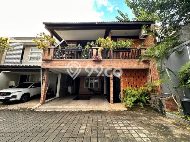 Jual Rumah Luas Megah Dengan View Cantik di Pondok Labu, Jakarta Selatan Jual Rumah Luas Megah Dengan View Cantik di Pondok Labu, Jakarta Selatan