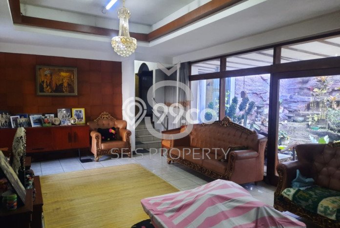 Rumah Eksklusif Dijual LT 500m2 di Cidadap, Bandung Rumah Eksklusif Dijual LT 500m2 di Cidadap, Bandung