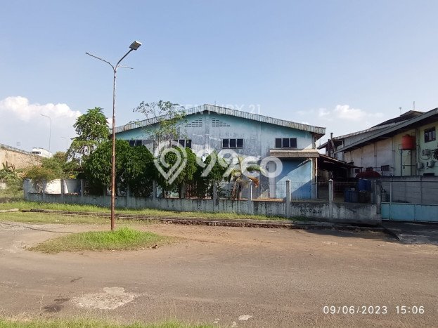 INVESTASI MENGUNTUNGKAN! Gudang Kawasan Cibitung, Luas 1900m2m², Potensi Profit Tinggi INVESTASI MENGUNTUNGKAN! Gudang Kawasan Cibitung, Luas 1900m2m², Potensi Profit Tinggi