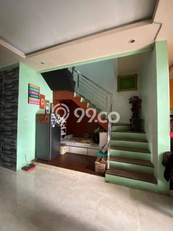 Rumah Modern 5 KT di Jababeka Bekasi Semi Furnished Rumah Modern 5 KT di Jababeka Bekasi Semi Furnished