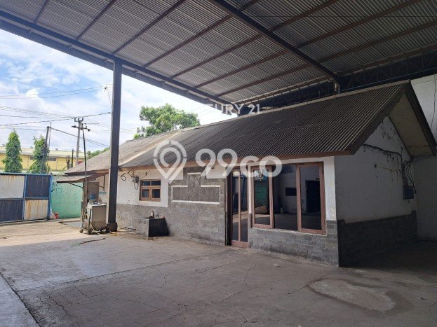 Gudang Usaha Dijual di Karawang Timur Karawang LT 12m2 & LB 4m2 Gudang Usaha Dijual di Karawang Timur Karawang LT 12m2 & LB 4m2