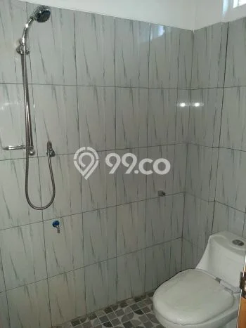 Disewakan Ruko di Kawasan Ramai Kopo Luas 490m2 Disewakan Ruko di Kawasan Ramai Kopo Luas 490m2