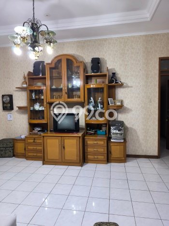 Disewakan segera rumah minimalis lokasi strategis 5 Kamar di Batununggal, Bandung Disewakan segera rumah minimalis lokasi strategis 5 Kamar di Batununggal, Bandung