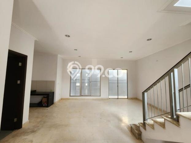 Disewakan! Rumah 3 Kamar Tidur &
3 Kamar Mandi di Pantai Indah Kapuk, Jakarta Utara Disewakan! Rumah 3 Kamar Tidur &
3 Kamar Mandi di Pantai Indah Kapuk, Jakarta Utara