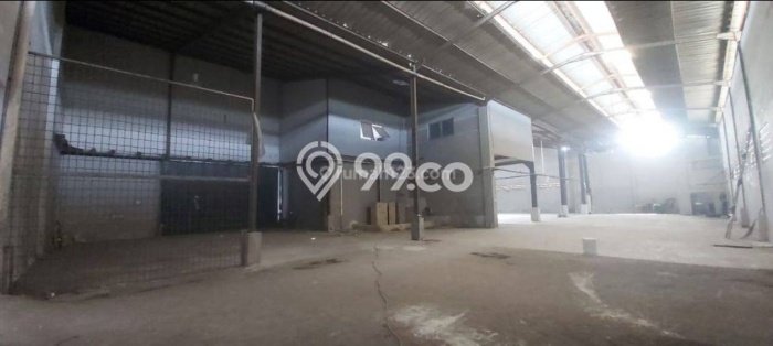 Unit Gudang Disewa Lokasi Penjaringan, Jakarta Utara Spesifikasi Luas Bangunan 2000m2 Unit Gudang Disewa Lokasi Penjaringan, Jakarta Utara Spesifikasi Luas Bangunan 2000m2