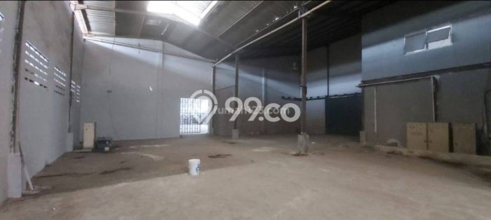 Unit Gudang Disewa Lokasi Penjaringan, Jakarta Utara Spesifikasi Luas Bangunan 2000m2 Unit Gudang Disewa Lokasi Penjaringan, Jakarta Utara Spesifikasi Luas Bangunan 2000m2