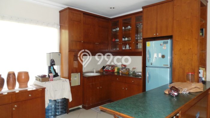 Rumah Mewah LB 275m2 Siap Pakai Desain Elegan di Cipete, Jakarta Selatan Rumah Mewah LB 275m2 Siap Pakai Desain Elegan di Cipete, Jakarta Selatan