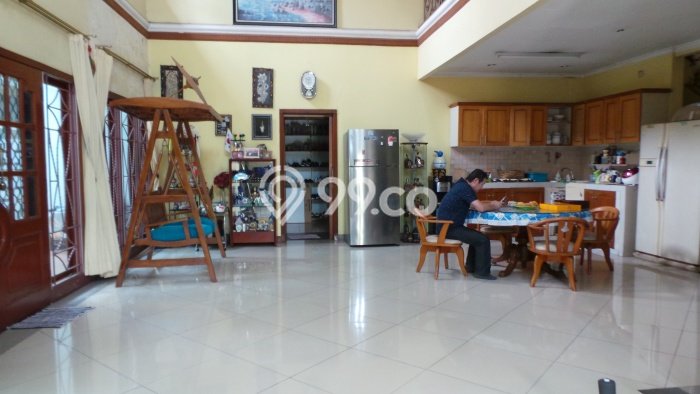 Hunian Elit LB 300m2 Siap Pakai Desain Elegan di Cinere, Jakarta Selatan Hunian Elit LB 300m2 Siap Pakai Desain Elegan di Cinere, Jakarta Selatan