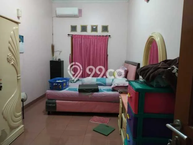 Dijual Rumah 4 Kamar Lokasi Strategis Nyaman dan Strategis di Bekasi Barat Dijual Rumah 4 Kamar Lokasi Strategis Nyaman dan Strategis di Bekasi Barat