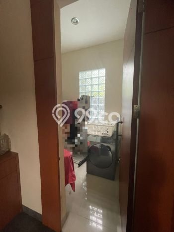 Rumah Modern 3 KT di Bintaro Tangerang Selatan Semi Furnished Rumah Modern 3 KT di Bintaro Tangerang Selatan Semi Furnished