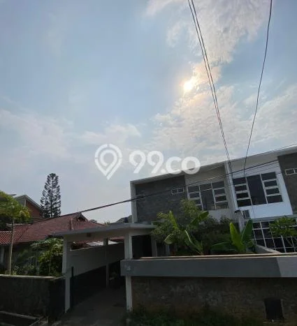 Rumah Modern Cantik 3 KT Bisa Langsung Pindah di Ciputat Timur Rumah Modern Cantik 3 KT Bisa Langsung Pindah di Ciputat Timur