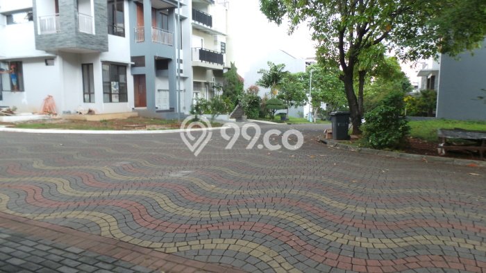 Kos-kosan Dijual di Lebak Bulus Jakarta Selatan Luas 740m2 Kos-kosan Dijual di Lebak Bulus Jakarta Selatan Luas 740m2