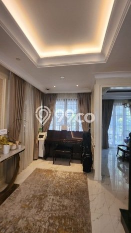 Ready to Use! Luxury House LT 124m2 Desain Elegan di Lebak Bulus Ready to Use! Luxury House LT 124m2 Desain Elegan di Lebak Bulus