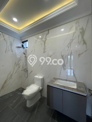 Rumah Elit LB 227m2 Siap Huni Desain Elegan di Mampang, Jakarta Selatan Rumah Elit LB 227m2 Siap Huni Desain Elegan di Mampang, Jakarta Selatan