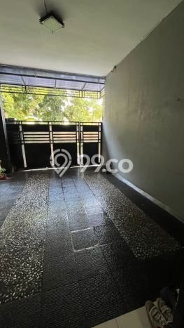 For Sale Rumah 5 Kamar Lokasi Strategis Bagus dan Strategis di Duren Sawit For Sale Rumah 5 Kamar Lokasi Strategis Bagus dan Strategis di Duren Sawit