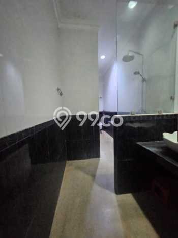 Rumah Kontrakan Tangerang LT 200m2 LB 200m2 Area Modernland Rumah Kontrakan Tangerang LT 200m2 LB 200m2 Area Modernland