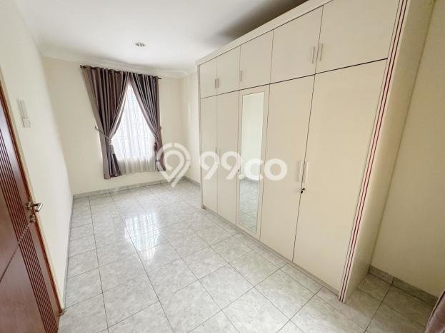 Rumah Elit Modern Siap Huni di Modernland Tangerang Rumah Elit Modern Siap Huni di Modernland Tangerang