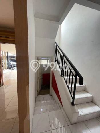 Jarang Ada! Rumah Kontrakan 2 Kamar Bagus Siap Huni Modernland Jarang Ada! Rumah Kontrakan 2 Kamar Bagus Siap Huni Modernland
