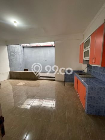 Jarang Ada! Rumah Kontrakan 2 Kamar Bagus Siap Huni Modernland Jarang Ada! Rumah Kontrakan 2 Kamar Bagus Siap Huni Modernland