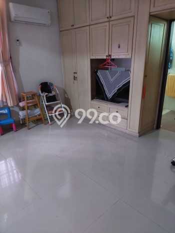 Rumah Elit Modern Siap Huni di Meruya Jakarta Barat Rumah Elit Modern Siap Huni di Meruya Jakarta Barat