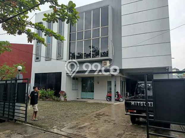 Jual Rumah Mewah Elegan Dengan View Cantik di Lebak Bulus, Jakarta Selatan Jual Rumah Mewah Elegan Dengan View Cantik di Lebak Bulus, Jakarta Selatan