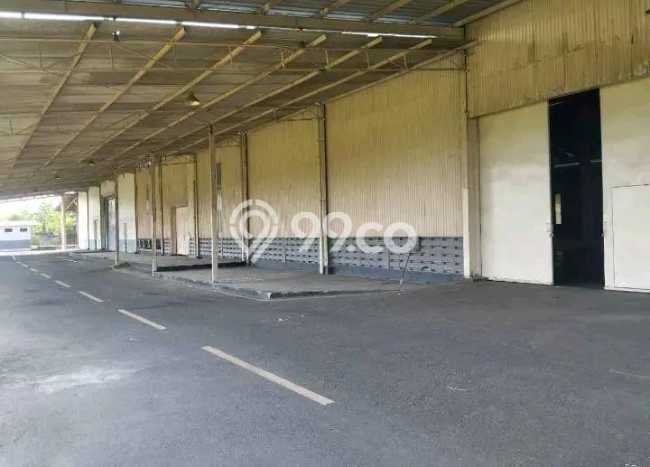Unit Gudang Dijual di Karawang Barat Karawang 7696m2 Unit Gudang Dijual di Karawang Barat Karawang 7696m2