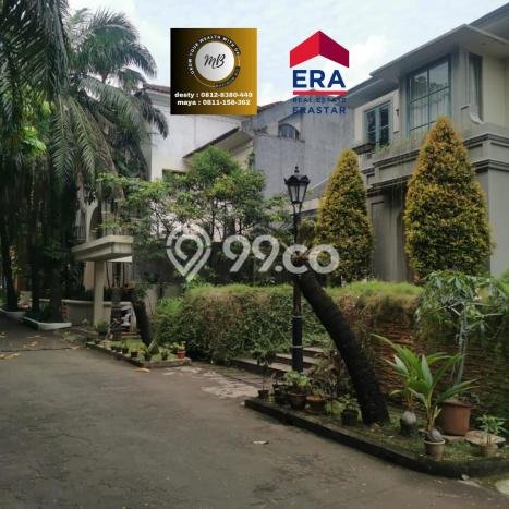 Rumah Elit Modern Tanpa Renovasi di Lebak Bulus Jakarta Selatan Rumah Elit Modern Tanpa Renovasi di Lebak Bulus Jakarta Selatan