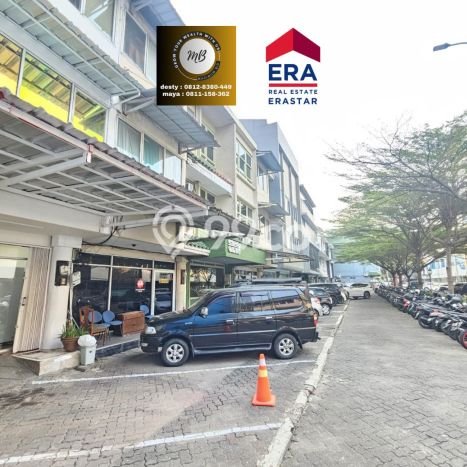 Ruko Dijual di Prime Area Jakarta Selatan Luas 120m2 Ruko Dijual di Prime Area Jakarta Selatan Luas 120m2