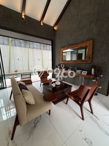 Rumah Elit LB 254m2 Siap Huni Desain Elegan di Bintaro, Tangerang Selatan Rumah Elit LB 254m2 Siap Huni Desain Elegan di Bintaro, Tangerang Selatan