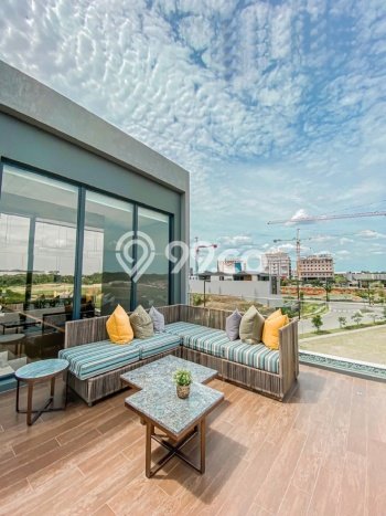 Rumah Elit Modern Tanpa Renovasi di BSD Tangerang Rumah Elit Modern Tanpa Renovasi di BSD Tangerang