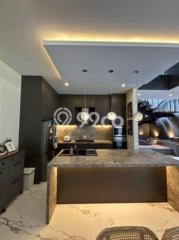 Rumah Elit LB 254m2 Siap Huni Desain Elegan di Bintaro, Tangerang Selatan Rumah Elit LB 254m2 Siap Huni Desain Elegan di Bintaro, Tangerang Selatan