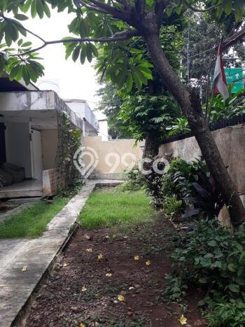 Rumah Eksklusif Siap Huni LT 265m2 di Kebayoran Baru, Jakarta Selatan Rumah Eksklusif Siap Huni LT 265m2 di Kebayoran Baru, Jakarta Selatan