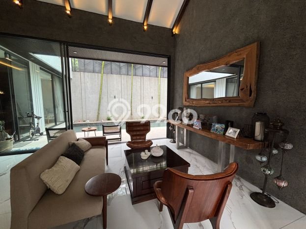 Rumah Elit LB 254m2 Siap Huni Desain Elegan di Bintaro, Tangerang Selatan Rumah Elit LB 254m2 Siap Huni Desain Elegan di Bintaro, Tangerang Selatan