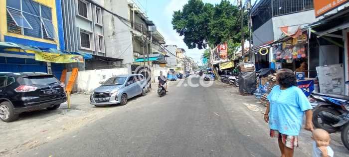 Dijual Rumah Premium dengan Fasilitas Sekitar Komplit di Sawah Besar, Jakarta Pusat Dijual Rumah Premium dengan Fasilitas Sekitar Komplit di Sawah Besar, Jakarta Pusat