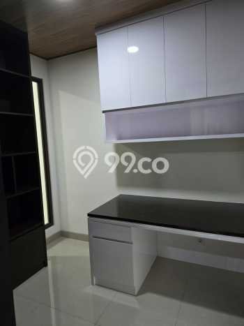 Rumah Lingkungan Nyaman kawasan , Tangerang, LT 160m2m² LB 240m2m² Rumah Lingkungan Nyaman kawasan , Tangerang, LT 160m2m² LB 240m2m²
