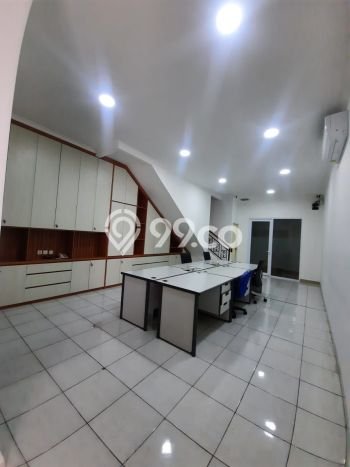 LOKASI STRATEGIS! Ruko For Rent di Gading Serpong, Luas 65m², Pusat Niaga LOKASI STRATEGIS! Ruko For Rent di Gading Serpong, Luas 65m², Pusat Niaga