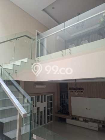 Dijual Rumah Mewah Elegan Dengan View Cantik di Gading Serpong, Tangerang Dijual Rumah Mewah Elegan Dengan View Cantik di Gading Serpong, Tangerang