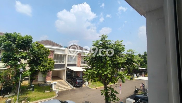 SPECIAL OFFER! Rumah di Gading Serpong, 2 KT, Lingkungan Asri, LT 105m² Bangunan 90m² SPECIAL OFFER! Rumah di Gading Serpong, 2 KT, Lingkungan Asri, LT 105m² Bangunan 90m²