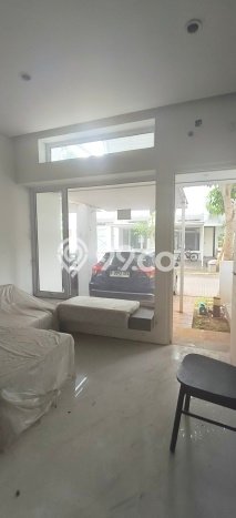 Rumah Minimalis 2 KT di BSD Tangerang Full Furnished Rumah Minimalis 2 KT di BSD Tangerang Full Furnished