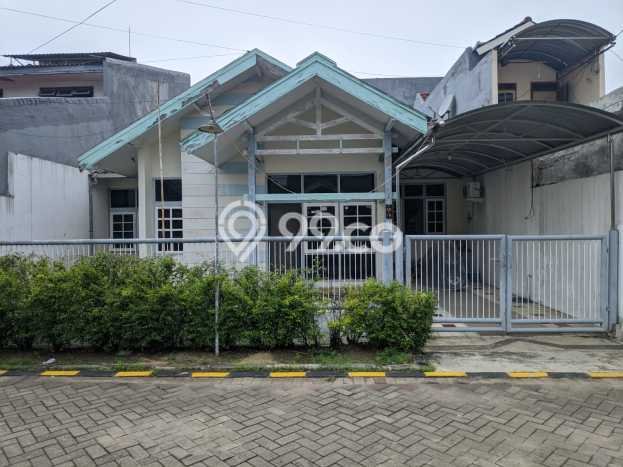 Rumah Strategis Minimalis Lb 160m2 di Rungkut, Surabaya Rumah Strategis Minimalis Lb 160m2 di Rungkut, Surabaya