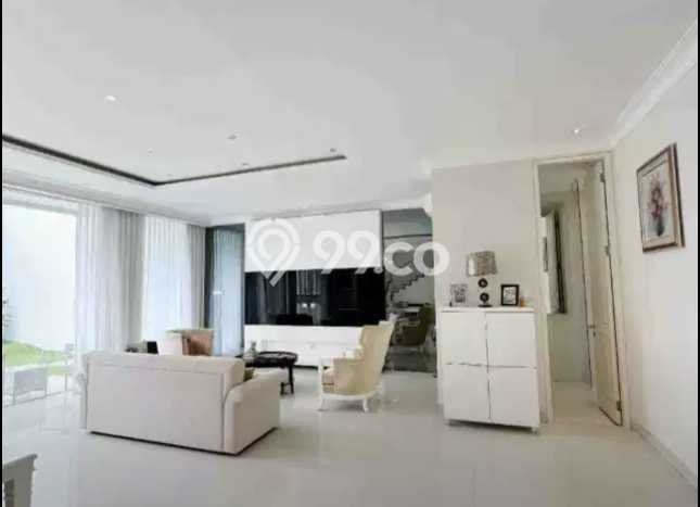 Jual Rumah Luas Megah Dengan View Cantik di Pakuwon City, Surabaya Jual Rumah Luas Megah Dengan View Cantik di Pakuwon City, Surabaya
