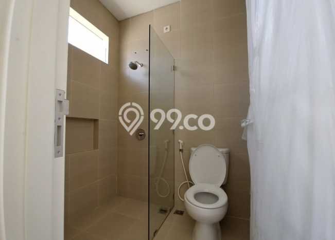 For Sale Hunian Rumah Terawat 3 Kamar di Citraland, Surabaya For Sale Hunian Rumah Terawat 3 Kamar di Citraland, Surabaya