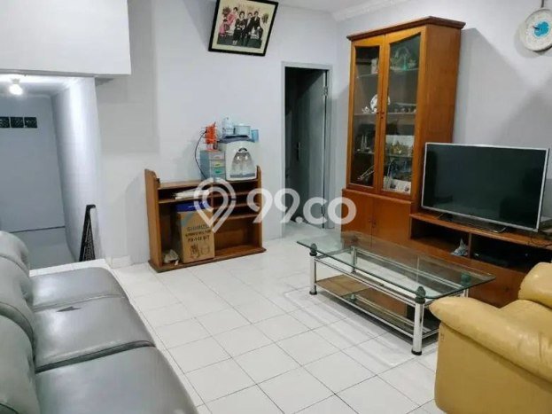Unit Ruko Dijual di Jakarta Barat LT 96m2 & LB 200m2 Unit Ruko Dijual di Jakarta Barat LT 96m2 & LB 200m2