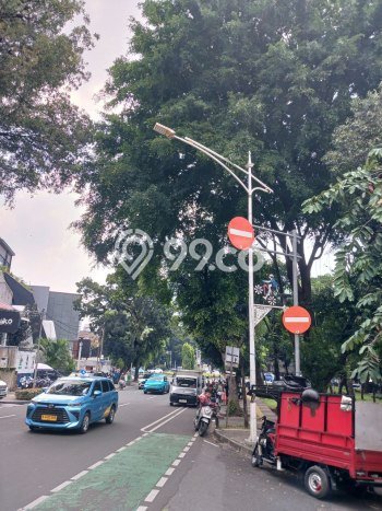 Komersial untuk disewa di Kebayoran Baru punya LT 320m2 & LB 320m2 harga sewa kompetitif Komersial untuk disewa di Kebayoran Baru punya LT 320m2 & LB 320m2 harga sewa kompetitif