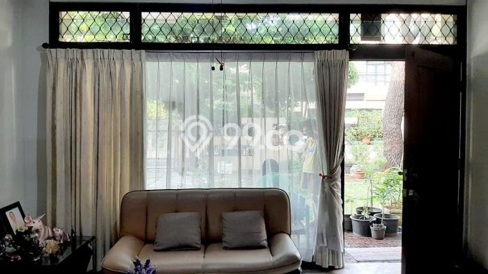 Hunian Mewah LB 320m2 Siap Huni Desain Elegan di Kedoya Garden, Jakarta Barat Hunian Mewah LB 320m2 Siap Huni Desain Elegan di Kedoya Garden, Jakarta Barat